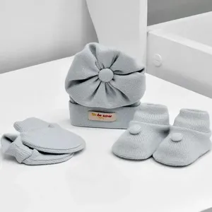 Kit Sapatos Luvas e Touca 1005 - Tam. RN Cinza
