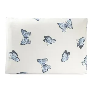 Kit de Fronhas Essencial Borboletas Azuis Tecido 150 Fios 50cm X 70cm 2 Peças Azul Casa Modelo Enxovais Kit de Fronhas Essencial Borboletas Azuis 150 Fios 50cm X 70cm 2 Peças Azul Casa Modelo Enxovais