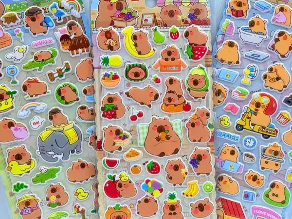 Adesivo Puff Capivara Happy