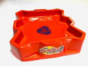 Arena de Batalha BeyStadium 38 cm - Vermelha - QD