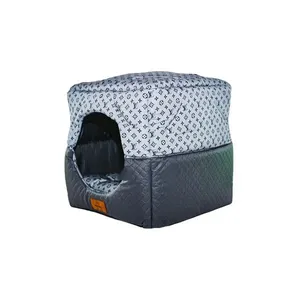 Cama para Cachorro Tipo Toca Maxi Pet Toca Quadrada Lv Pequena em Corino e Poliéster Azul 35x35x35cm Cama para Cachorro Tipo Toca Maxi Pet Toca Quadrada Lv Pequena em Corino e Poliéster Azul
