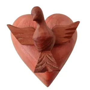 Escultura Divino Coração De Jesus Madeira Maciça Artesanal Cor Madeira