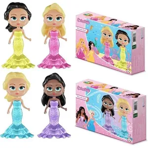Brinquedo para Montar Boneca Sereia Colecionável com 2 Unidades Roupas Trocáveis GGB Plast Brinquedo para Montar Boneca Sereia 2 Unidades Colecionável GGB Plast
