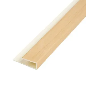 Perfil PVC Tipo J Pix Para Teto Vinílico Pinus 600x31x12cm (MP)