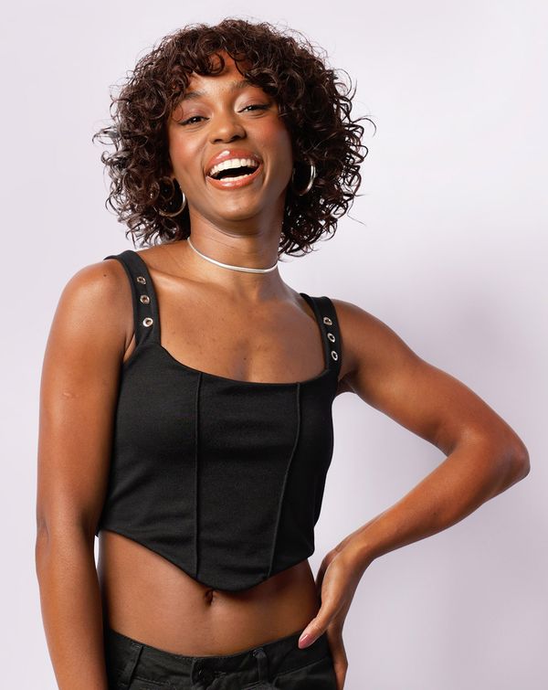 Regata Feminina Cropped Argolas Na Alça Preta P