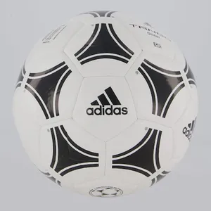 Bola de Futebol de Campo adidas Tango Glider Club