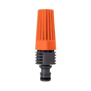 Esguicho Reto para Jardim 12558 com Regulagem de Jato e Engate Rápido Verde Tramontina Esguicho Reto para Jardim 12558 com Regulagem de Jato Verde Tramontina