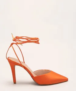 scarpin em cetim com amarração oneself laranja 37