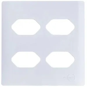 Placa 4x4 para 4 Tomadas Universais 2P+T Branco da Linha Novara - 1100-59 - DICOMPEL