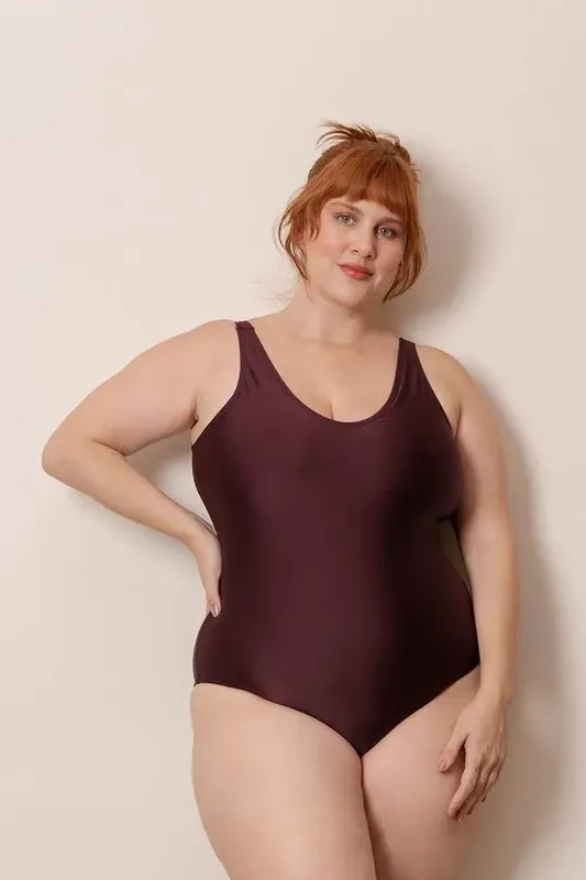 Maiô Decote V Plus Size Uva-GG