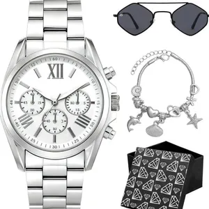 Kit Feminino Orizom Maria em Aço Inox Prata com Relógio Analógico, Óculos de Sol Losango, Pulseira com Pingentes e Caixa Kit Feminino Orizom Maria em Aço Inox Prata com Relógio Analógico, Óculos de Sol Losango e Pulseira