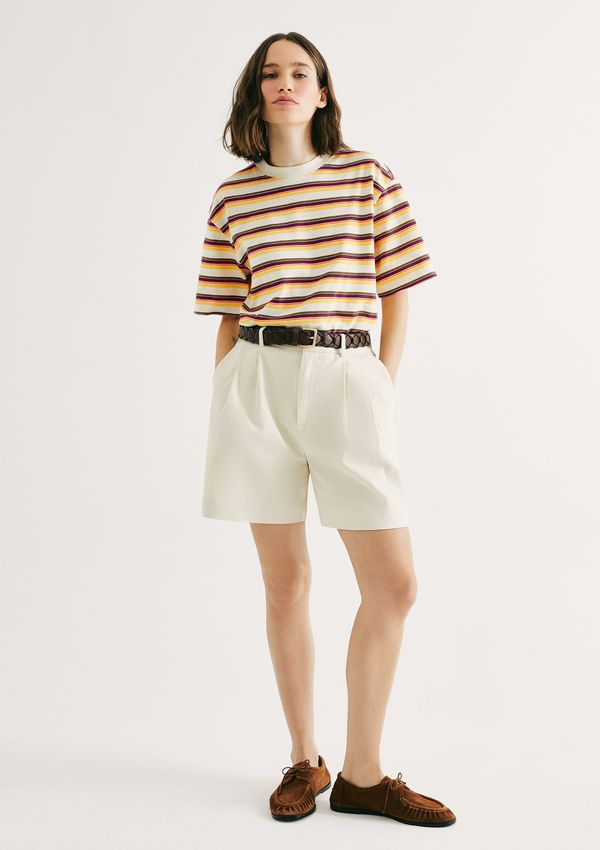 Shorts Feminino Reto Em Alfaiataria - Creme 040