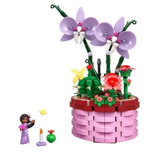 Conjunto de Construção Lego Disney Encanto Vaso de Isabela 43237 com 641 Peças e Sala Secreta Lego Disney Encanto Vaso de Isabela 43237 641 Peças Sala Secreta