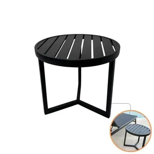 Mesa Lateral de Apoio Verona Ripada Tampo em Alumínio Estrutura Resistente UV Preto Nossa Kasa Mesa Lateral Apoio Verona Ripada Alumínio Resistente UV Preto Nossa Kasa