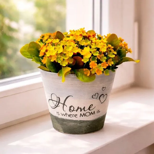 Arranjo de Planta Artificial Jardim Arranjo Decorativo para Centro de Mesa e Ambientes com Vaso 15cm Amarelo Arranjo de Planta Artificial Jardim Decorativo para Mesa e Ambientes com Vaso 15cm Amarelo