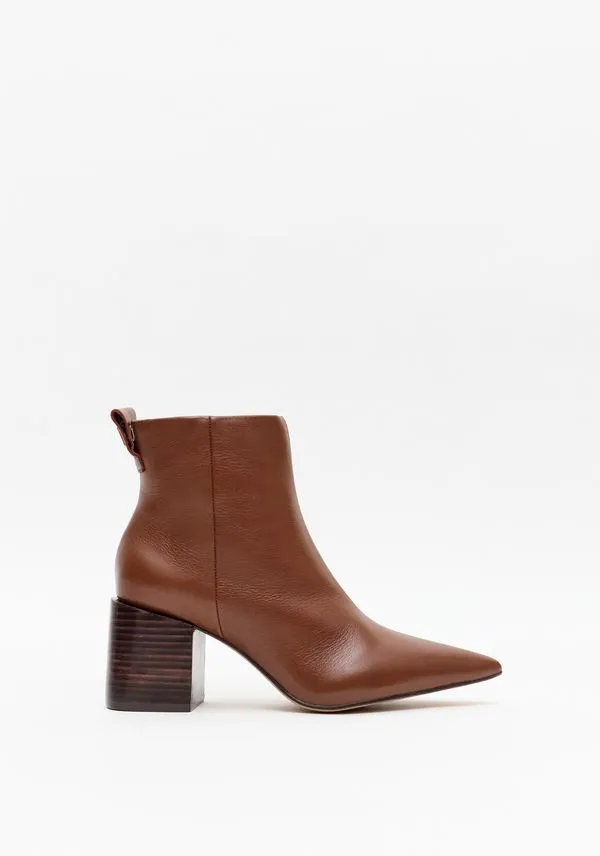 Bota Cano Baixo Couro Com Salto Bloco Marrom 39