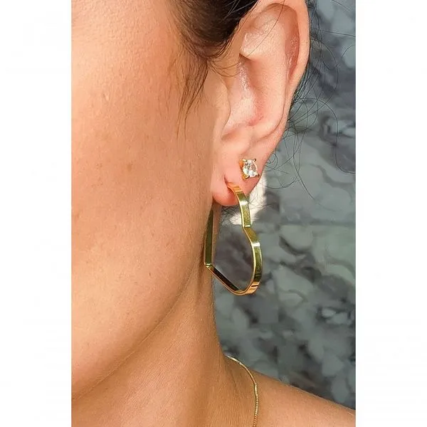 Brinco Argola Floratta Joias Coração Lateral Larga Banhado em Ouro 18k 3,5CM Dourado Feminino Brinco Argola Floratta Joias Coração Lateral Larga Ouro 18k Dourado
