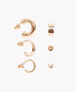kit de 5 brincos e um ear cuff dourado Único