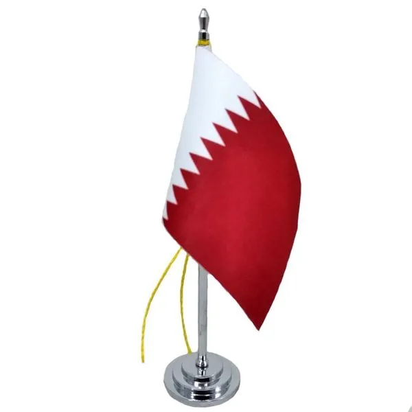 Mini Bandeira De Mesa Catar 15 Cm De Mastro Poliéster