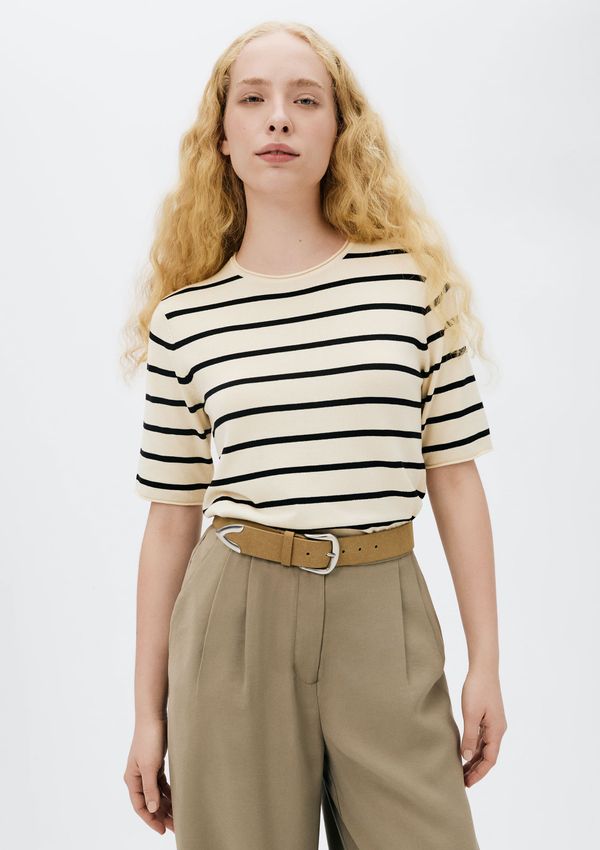 Blusa Feminina Listrada Em Tricô - Off white XP