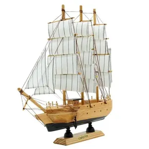 Miniatura Barco Navio De Madeira Veleiro Decorativo ? 29cm