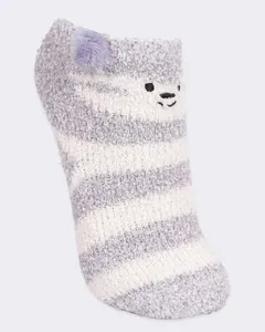 Meia Infantil Cano Baixo Chenille Bordado Com Pompom Cinza 23 AO 26
