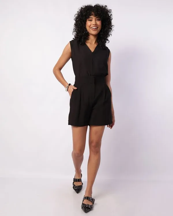 Short Feminino Curto Viscose Alfaiataria com Bolsos Pregas Preto GG