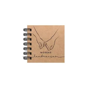 Scrapbook OEM Nossas Lembranças Capa Flexível Kraft 240g 20 Folhas Internas 180g Mini 10x10cm Preto Scrapbook OEM Nossas Lembranças Capa Flexível Kraft 240g Mini 10x10cm 20 Folhas Pretas