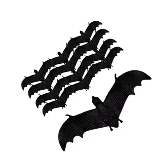 Kit 50 Enfeites Halloween Morcegos De Borracha