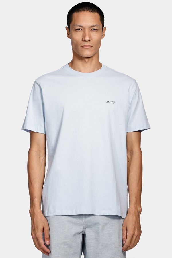 Camiseta Aramis Barcode 2 Azul Celeste - M