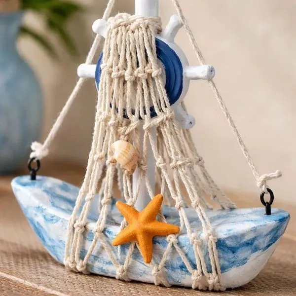 Enfeite Decorativo Navio Náutico Marinho Barco Timão 15cm Azul Claro e Branco Dantas Enfeite Navio Náutico Marinho Barco Timão 15cm Azul e Branco Dantas