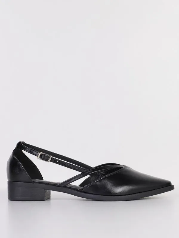 Sapato Bico Fino Quiz Feminino PRETO 38