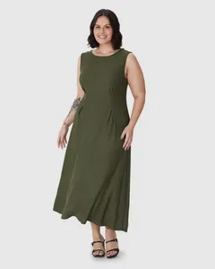 Vestido Midi Feminino Plus Size Acinturado Em Malha Viscose Texturizada Verde - G1