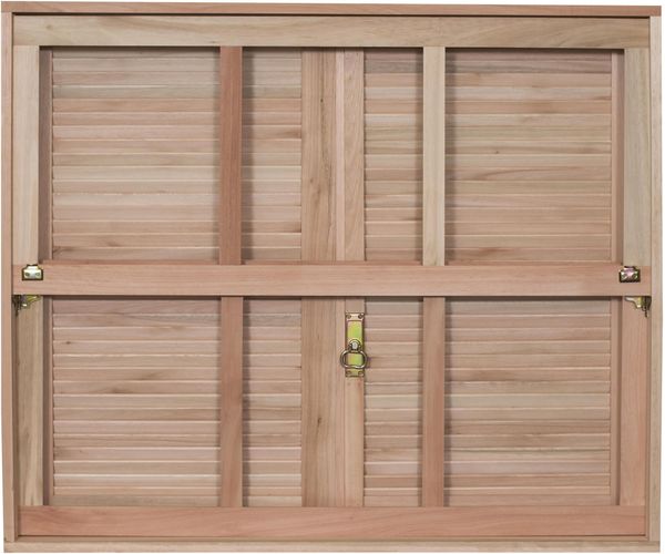 Janela de Madeira Eucalipto Rondosul Guilhotina com Veneziana de Abrir G990 120x120x12cm Vidro Quadriculado