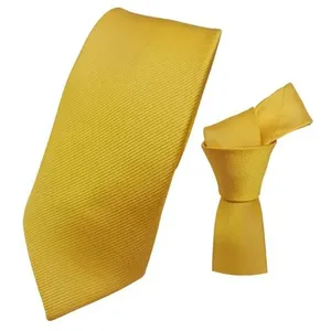 Gravata Slim Masculina OEM Premium 100% Poliéster 140cm X 5cm Amarelo para Noivo Padrinho Social Gravata Slim Masculina OEM Premium 100% Poliéster 140cm X 5cm Amarelo para Noivo Social