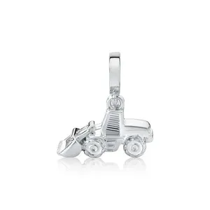 Charm Trator Pá Carregadeira Dourado Ou Prateado Metal Revestimento Prateado