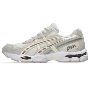 Tênis ASICS GEL-NYC 2055 - Unissex - Bege/Bege - tam: 40