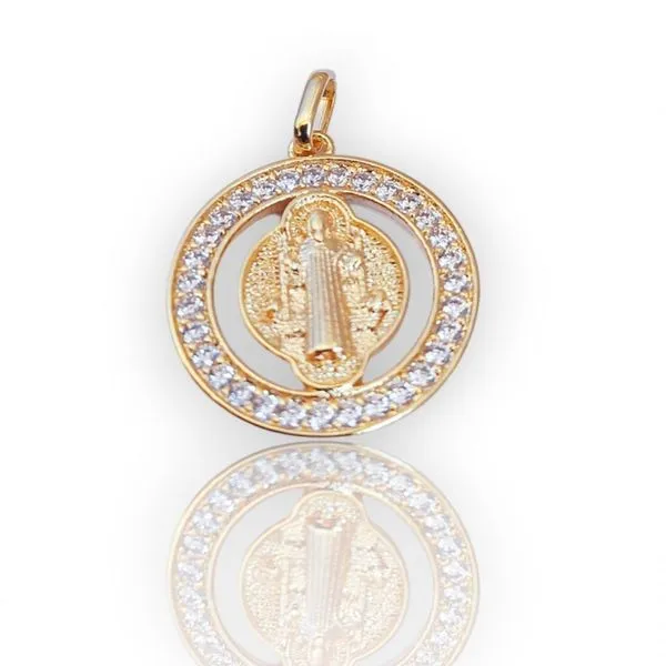 Pingente Medalhão São Bento Cravejado Dourado