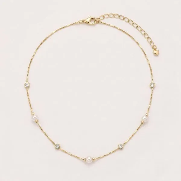 Colar Milliá Pérola e Ponto de Luz Metal com Banho de Ouro Dourado com Pérolas Brancas Feminino Colar Milliá Pérola e Ponto de Luz Metal com Banho de Ouro Dourado Feminino