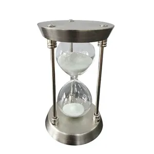 Ampulheta Decorativa 15 Minutos Base Metal Prata com Areia Branca 17cm para Escritório e Sala Braswu Ampulheta Decorativa 15 Minutos Base Metal Prata com Areia Branca 17cm Braswu