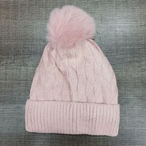 Gorro Infantil OEM com 1 Pompom em 100% Lã Acrílica Forrado em Pelúcia 16cm X 19 e 5cm para Menino e Menina Gorro Infantil OEM com Pompom em 100% Lã Acrílica Forrado em Pelúcia 16cm X 19 e 5cm para Menino