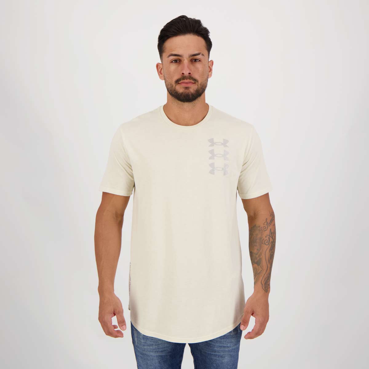 Camiseta Under Armour Novelty Bege