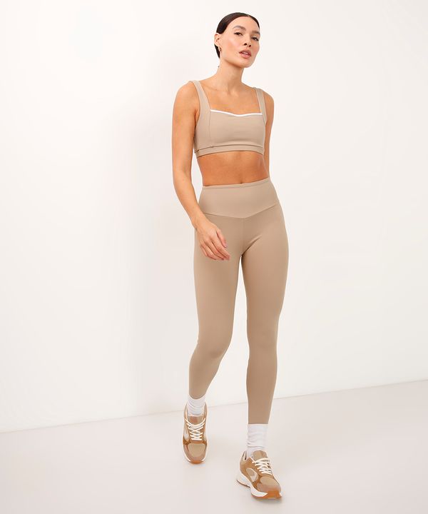calça capri básica esportiva marrom G