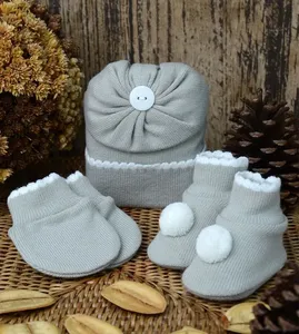 Kit Touca Luva e Sapato Pompom 1016 - Tam. RN Cinza