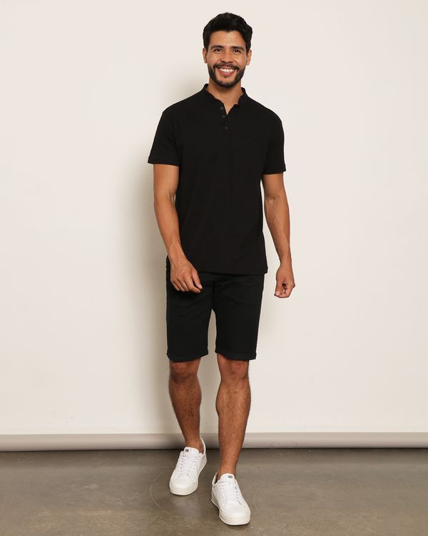 Bermuda Masculina Sarja Reta Barra Dobrada Preta 40