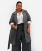 trench coat feminino texturizado plus size cinza GG4