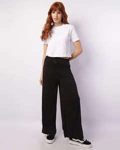 Calça Feminina Reta com Bolso Preta M