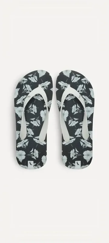 Chinelo Rmi 051.1289 2 Preto/Branco - 27/28