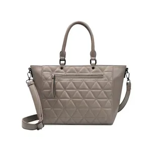 Bolsa Feminina Tote Matelassê Fendi 0280810236001