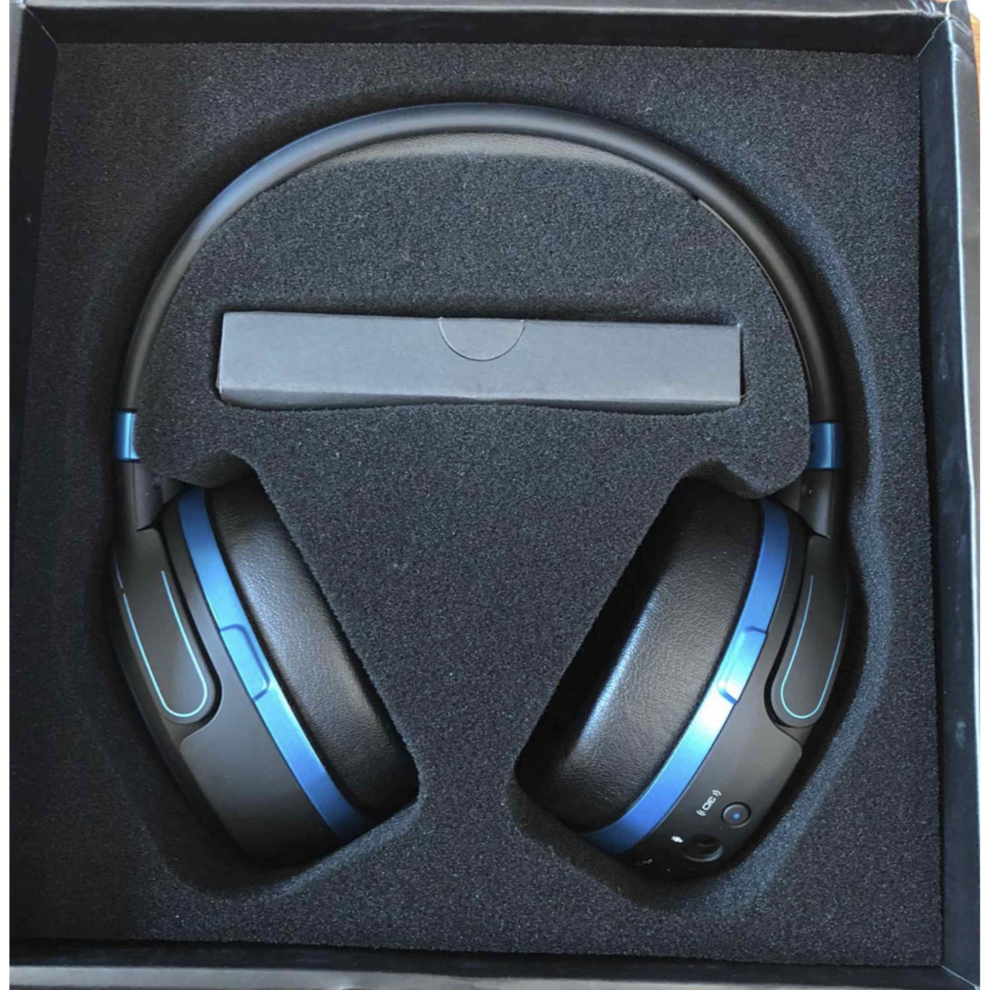 Audeze Mobius Headphone Game Hi-res Emulação 3d Azul ( Caixa aberta )